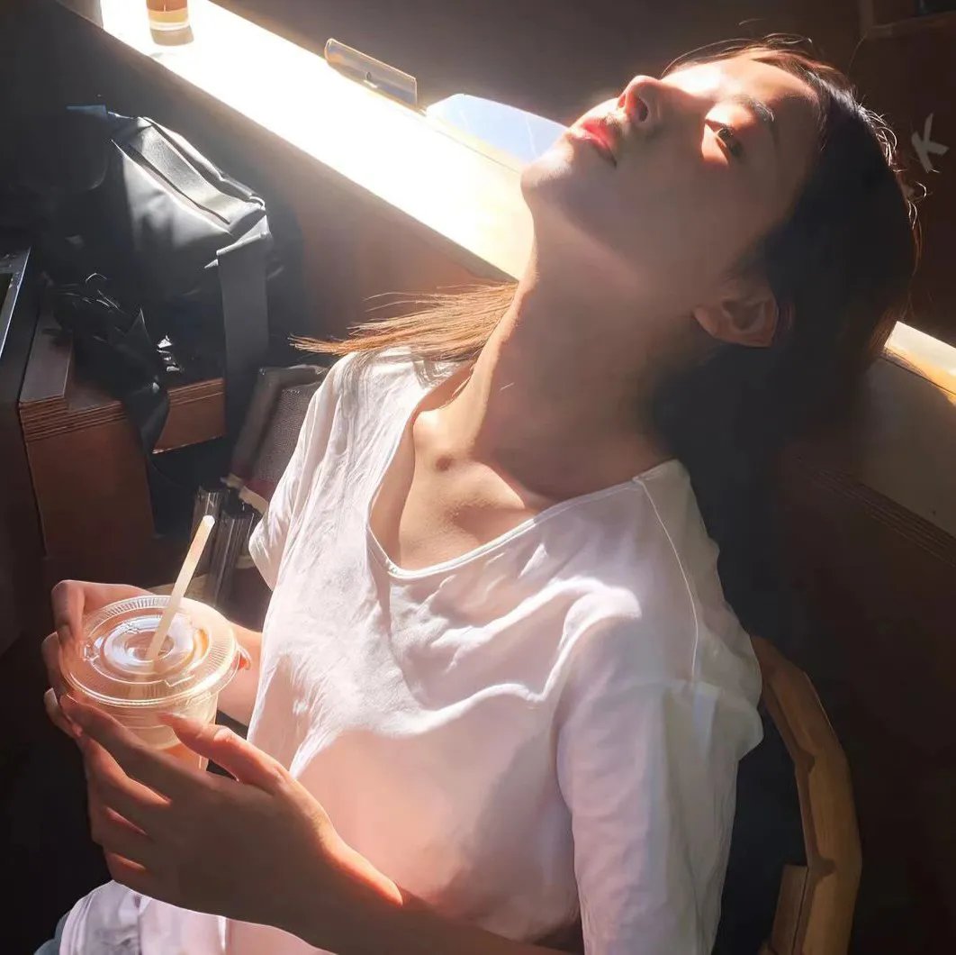 阿吉小姐